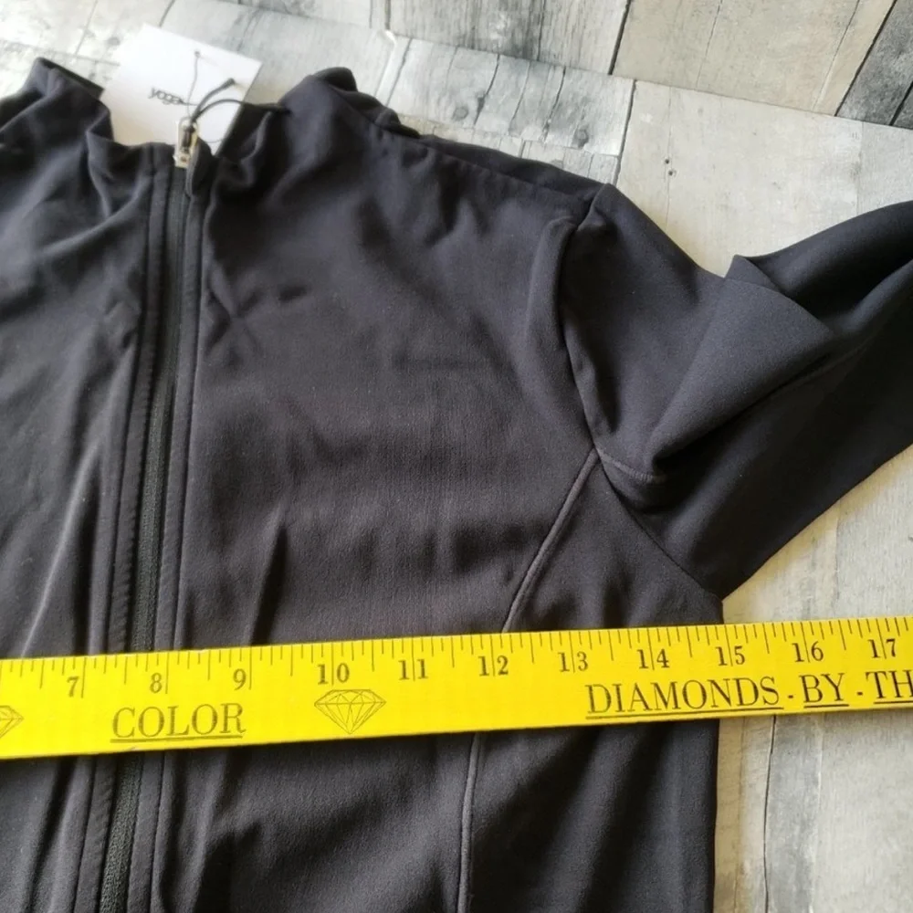 Nike Yoga Dri-FIT Luxe Full Zip Fitted Jacket - Picture 4 of 6